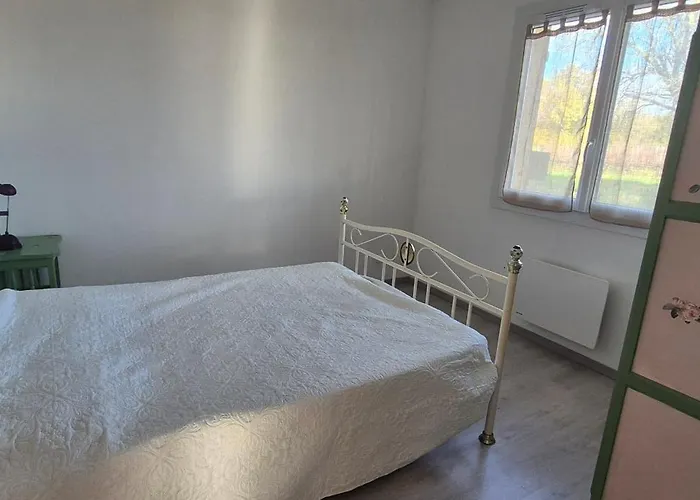 Hébergement de vacances Maison Au Milieu Des Vignes Cazaubon